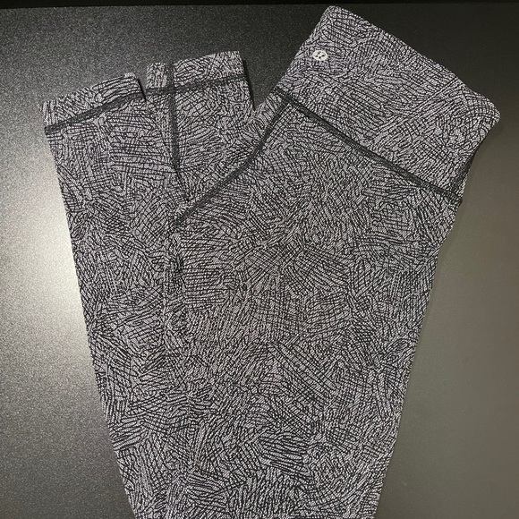 lululemon athletica Pants - Lululemon Lux Leggings